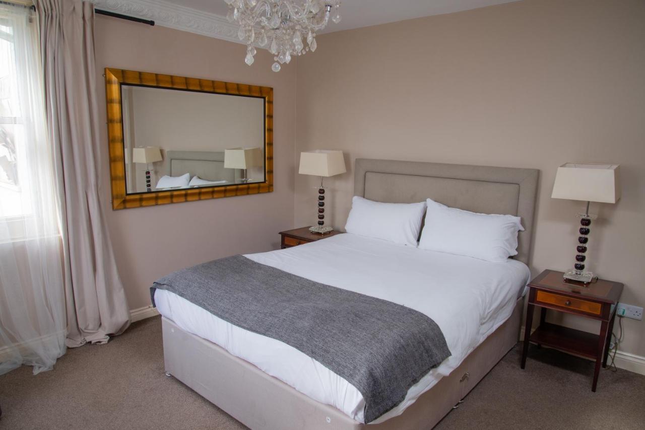 Royal Hotel, Bar & Grill Purfleet Εξωτερικό φωτογραφία
