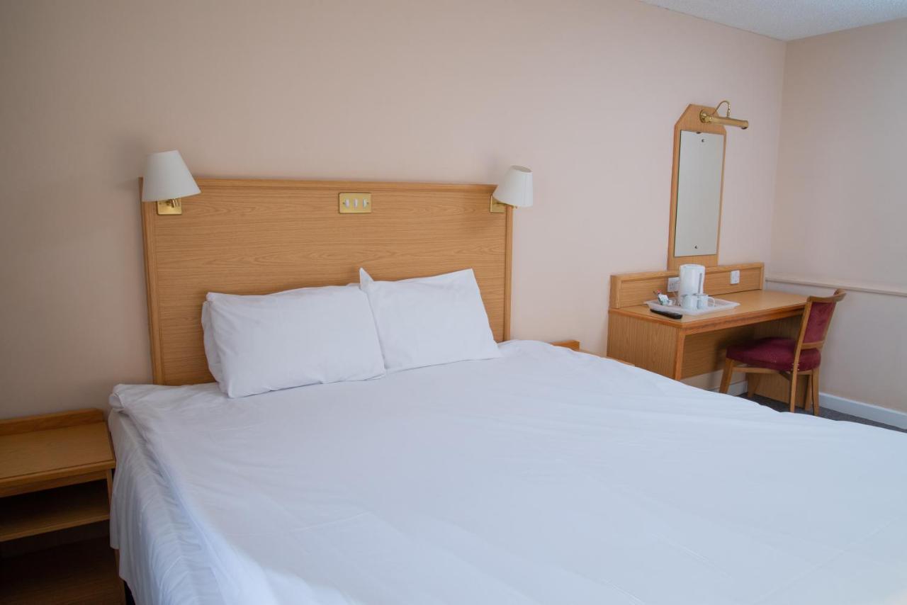 Royal Hotel, Bar & Grill Purfleet Εξωτερικό φωτογραφία